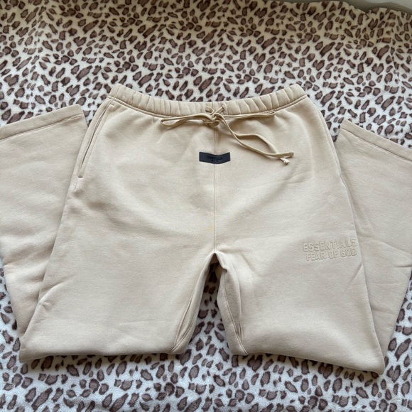 Fear of God Essentials Cream Sweatpants - Picture 1 of 5